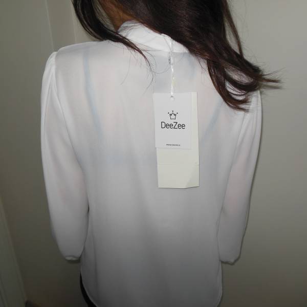 Beyaz Yaka Detay Gömlek